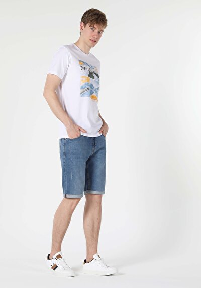 صورة من أبيض للرجال تي شيرت بأكمام قصيرة