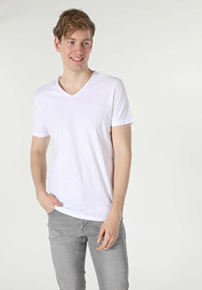 صورة من أبيض للرجال تي شيرت بأكمام قصيرة