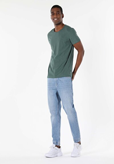 اعرض التفاصيل لـ أخضر للرجال تي شيرت بأكمام قصيرة