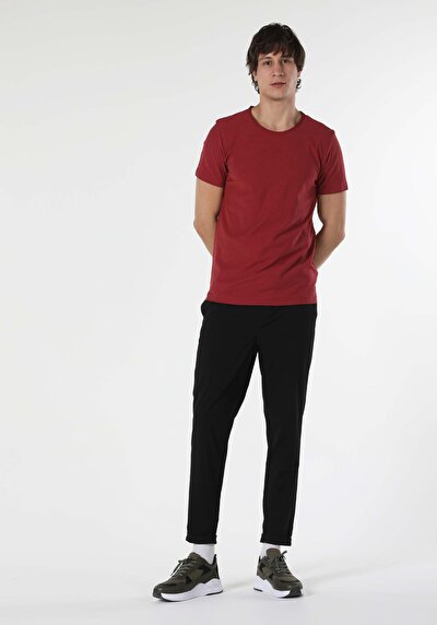 صورة من  للرجال تي شيرت بأكمام قصيرة