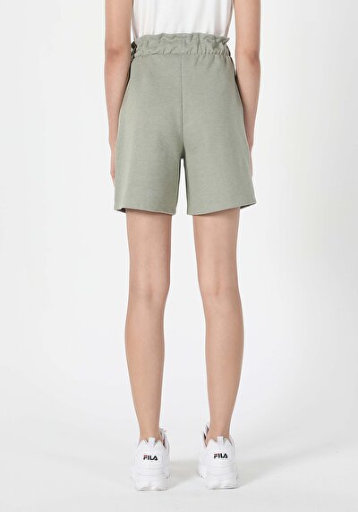 صورة من عادي الخصر مستقيم نسائي شورت أزرق غامق