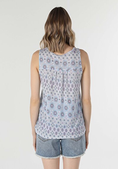 صورة من متعدد الألوان للنساء رياضي