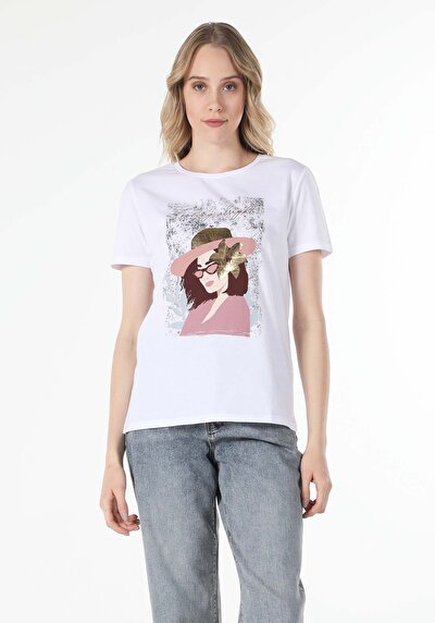 اعرض التفاصيل لـ أبيض للنساء تي شيرت بأكمام قصيرة