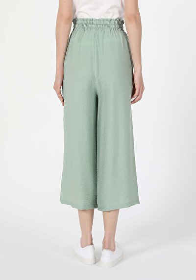 اعرض التفاصيل لـ  للنساء بناطيل