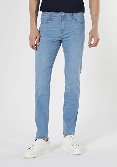 اعرض التفاصيل لـ 044 كارل منخفض الخصر مستقيم الساق مستقيم صالح أزرق فاتح الرجال الجينز بنطالونCl1042818 