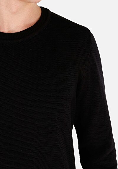 اعرض التفاصيل لـ   رقبة مستديرة جاكار كنزة رجالية سوداء