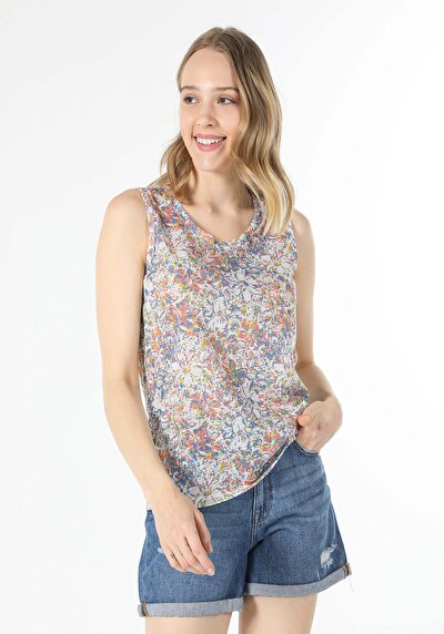 صورة من متعدد الألوان للنساء رياضي