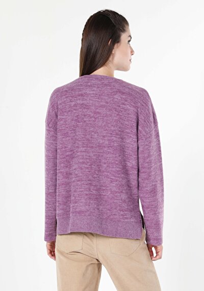 صورة من للنساء تي شيرت كم طويل