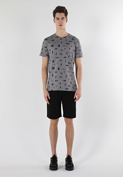 اعرض التفاصيل لـ رمادي للرجال تي شيرت بأكمام قصيرة