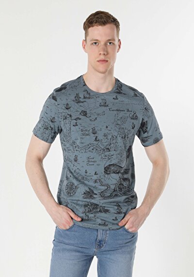 صورة من أزرق للرجال تي شيرت بأكمام قصيرة