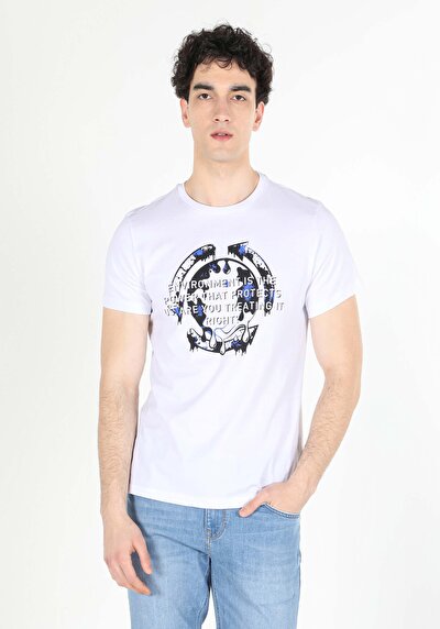 صورة من أبيض للرجال تي شيرت بأكمام قصيرة