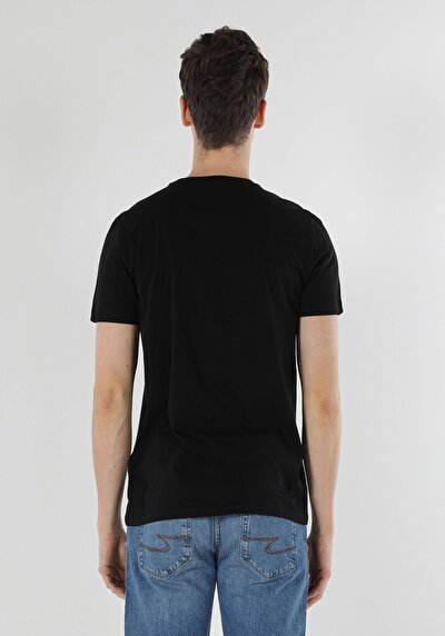 اعرض التفاصيل لـ أسود للرجال تي شيرت بأكمام قصيرة