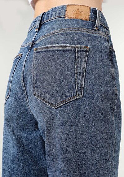 اعرض التفاصيل لـ دينيم للنساء بناطيل