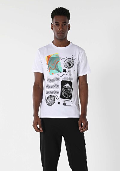 اعرض التفاصيل لـ أبيض للرجال تي شيرت بأكمام قصيرة