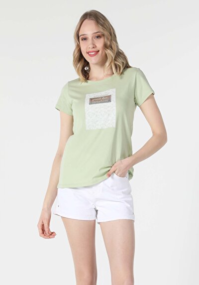 اعرض التفاصيل لـ أخضر للنساء تي شيرت بأكمام قصيرة