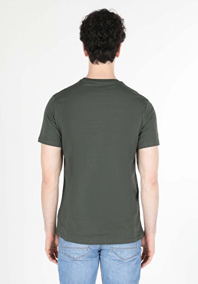 اعرض التفاصيل لـ كاكي للرجال تي شيرت بأكمام قصيرة