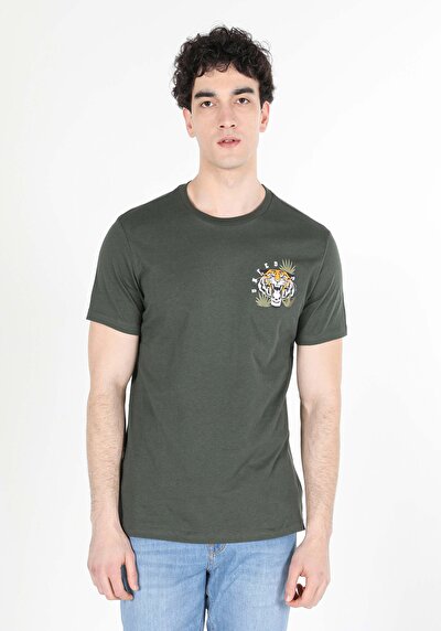 اعرض التفاصيل لـ كاكي للرجال تي شيرت بأكمام قصيرة