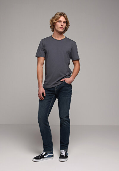 صورة من رقبة مستديرة مستقيم رجالي أنثراسايت كم قصير تي شيرت