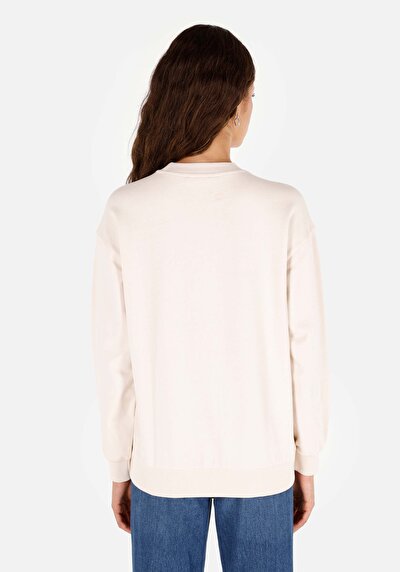 صورة من أبيض للنساء بلوز