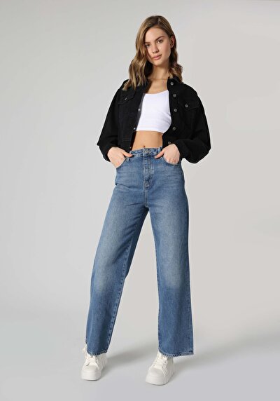 صورة من رمادي للنساء بناطيل