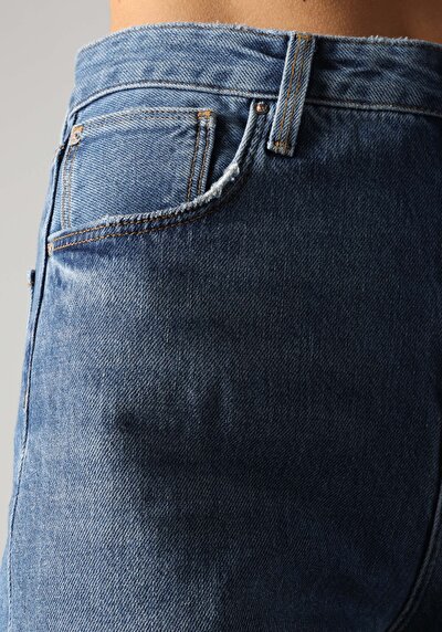 اعرض التفاصيل لـ رمادي للنساء بناطيل