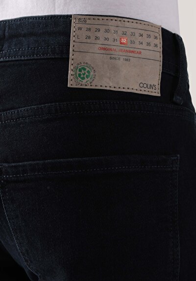 اعرض التفاصيل لـ مستقيم  خصر منخفض مستقيم الساق الجينز النيلي للرجال