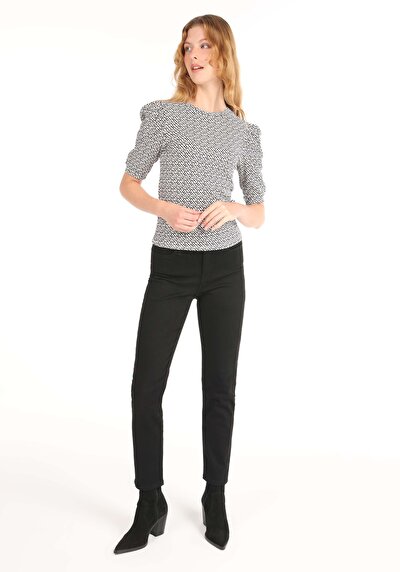 اعرض التفاصيل لـ   رقبة مستديرة مطبوعة نسائية أبيض قصيرة أكمام تي شيرت