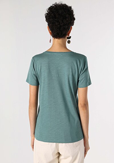 صورة من على شكل V رقبة مستقيم نسائي أخضر كم قصير تي شيرت