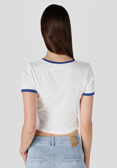 اعرض التفاصيل لـ أبيض للنساء تي شيرت بأكمام قصيرة