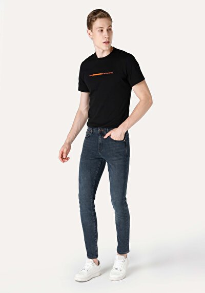 صورة من سليم  خصر منخفض ضيق الساق الجينز الداكن للرجال