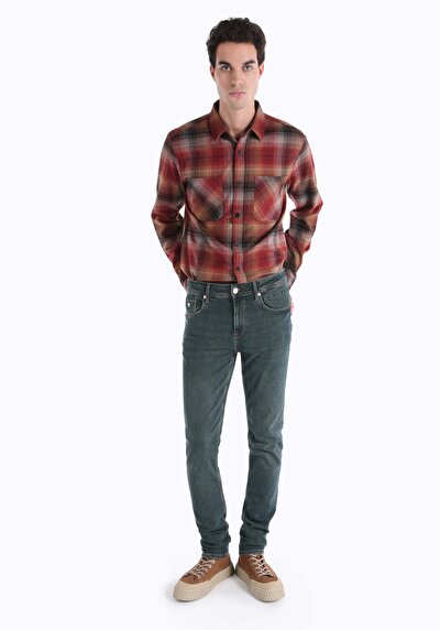 صورة من مستقيم خصر منخفض ساق مستقيمة جينز أخضر للرجال