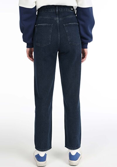 اعرض التفاصيل لـ   ساق مستقيمة نسائي غامق نيلي جينز