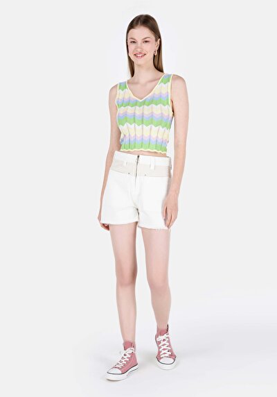 صورة من كنزة نسائية متعددة الألوان سليم