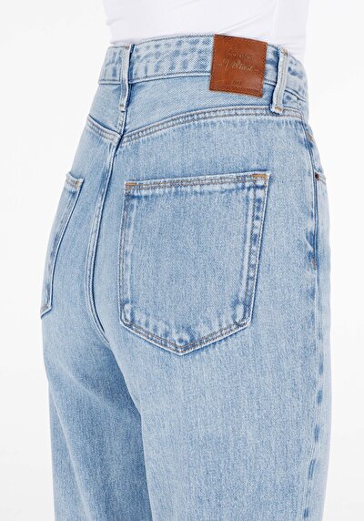 اعرض التفاصيل لـ مستقيم  جينز نيلي نسائي