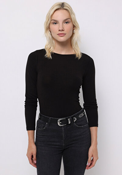 صورة من ضيق  طوق قارب مستقيم نسائي أسود كم طويل تي شيرت