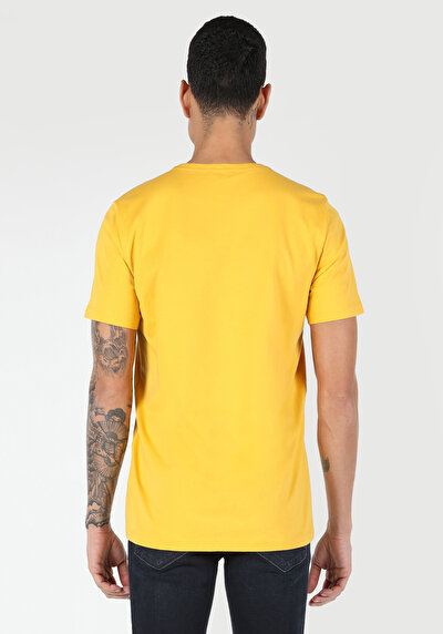 صورة من رقبة مستديرة مستقيم رجالي ساري كم قصير تي شيرت