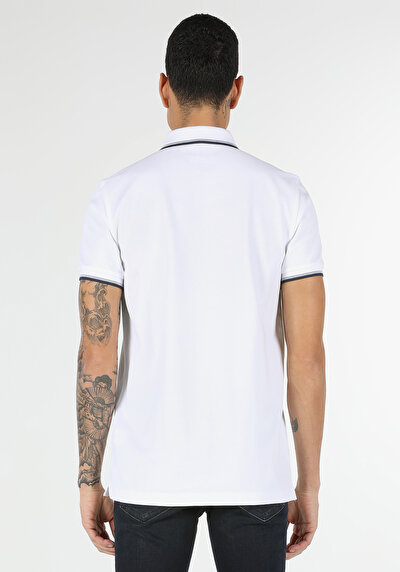 اعرض التفاصيل لـ أبيض للرجال قميص بولو  كم قصير