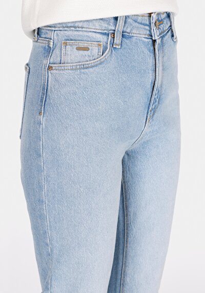 اعرض التفاصيل لـ   جينز نيلي نسائي