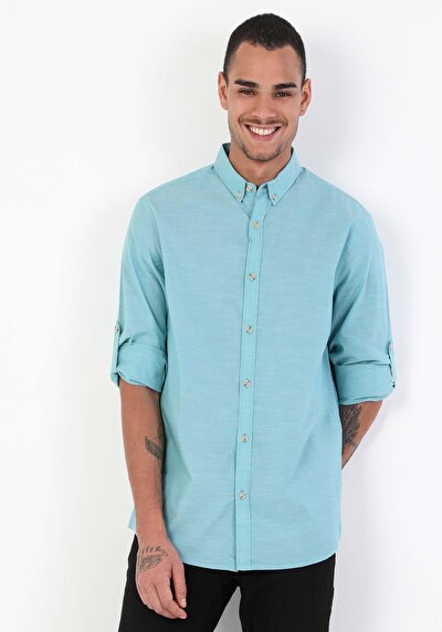 صورة من أخضر للرجال قميص  كم طويل