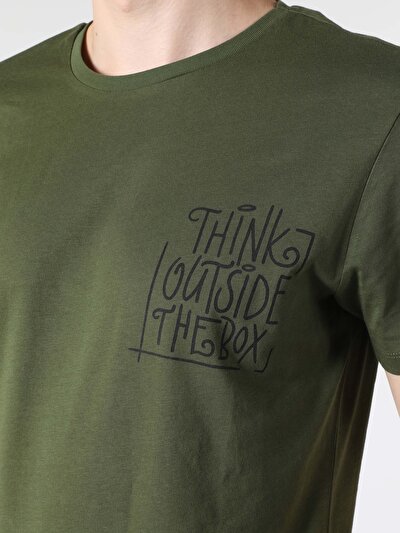 اعرض التفاصيل لـ كاكي للرجال تي شيرت بأكمام قصيرة