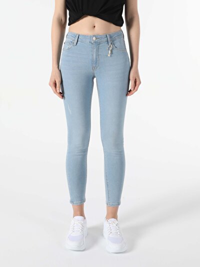 اعرض التفاصيل لـ دينيم للنساء بناطيل