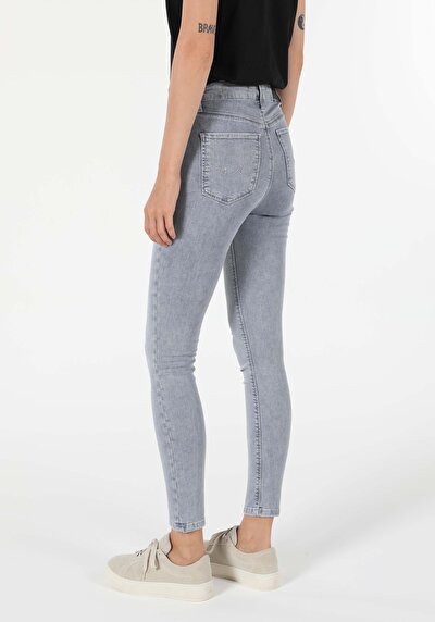 صورة من الخصر العالي ضيق الساق الجينز النسائي النيلي