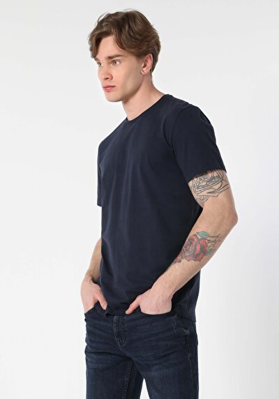 اعرض التفاصيل لـ أزرق بحري للرجال تي شيرت بأكمام قصيرة