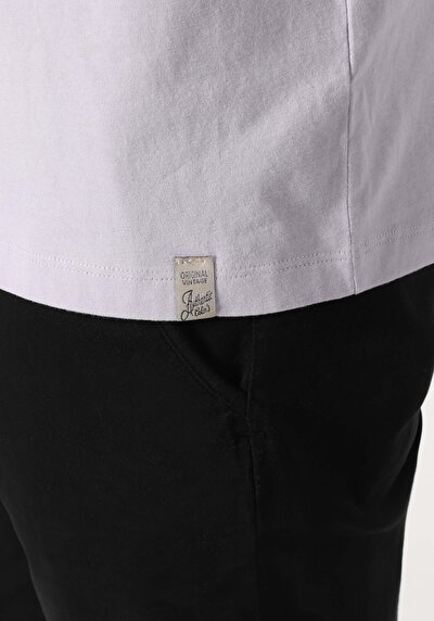 اعرض التفاصيل لـ أرجواني للرجال تي شيرت بأكمام قصيرة