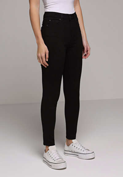 صورة من رفع الخصر ساق ضيقة نسائي جينز أسود