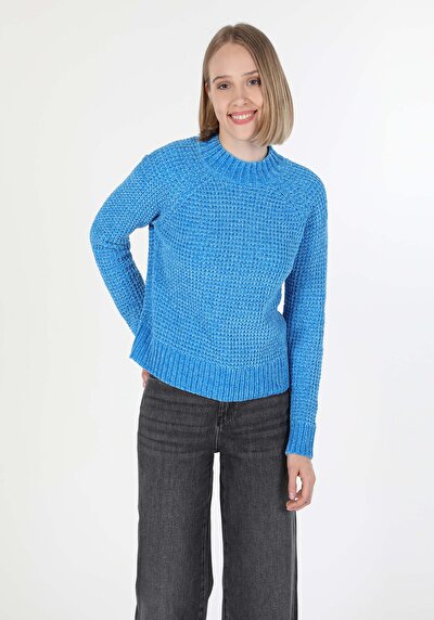 صورة من أزرق للنساء