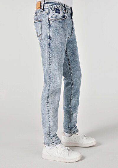 اعرض التفاصيل لـ سليم  خصر منخفض ضيق الساق جينز نيلي للرجال