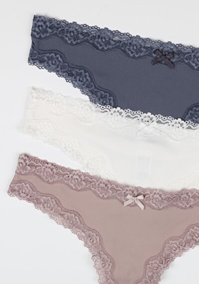 صورة من متعدد الألوان للنساء ملابس داخلية