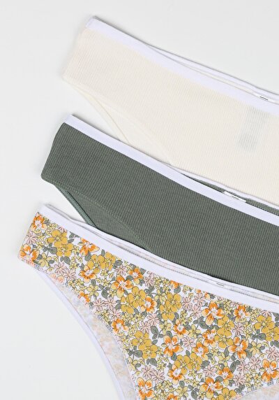 صورة من متعدد الألوان للنساء ملابس داخلية