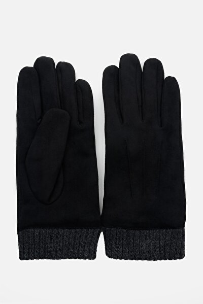 صورة من قفازات سوداء للرجال